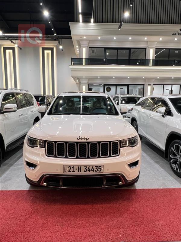 جیپ گراند شیرۆکی 2017  بۆ فرۆشتن لە عێراق - هەولێر